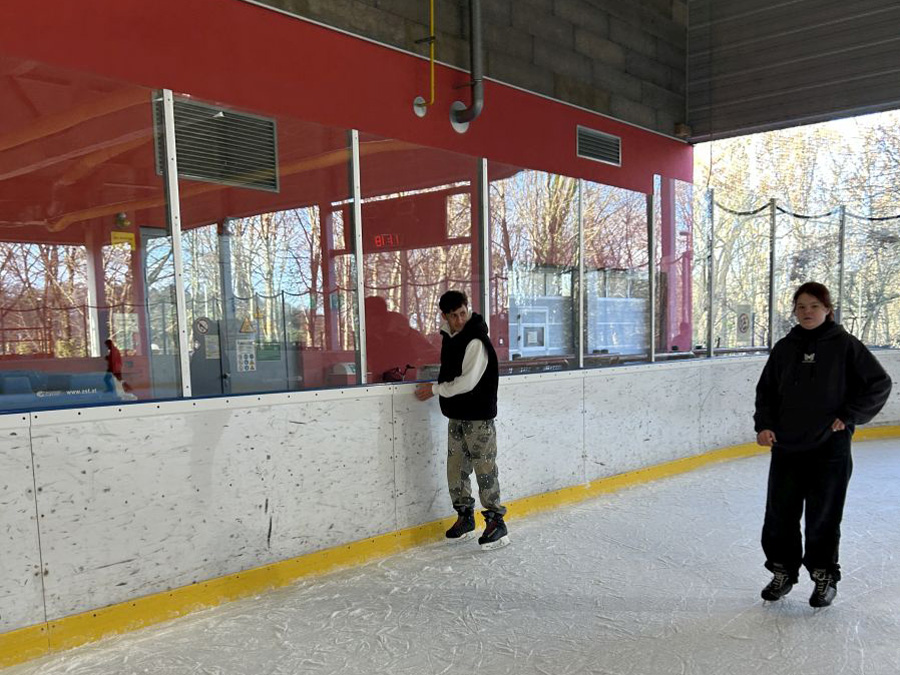 2024 12 eissporthalle 5s