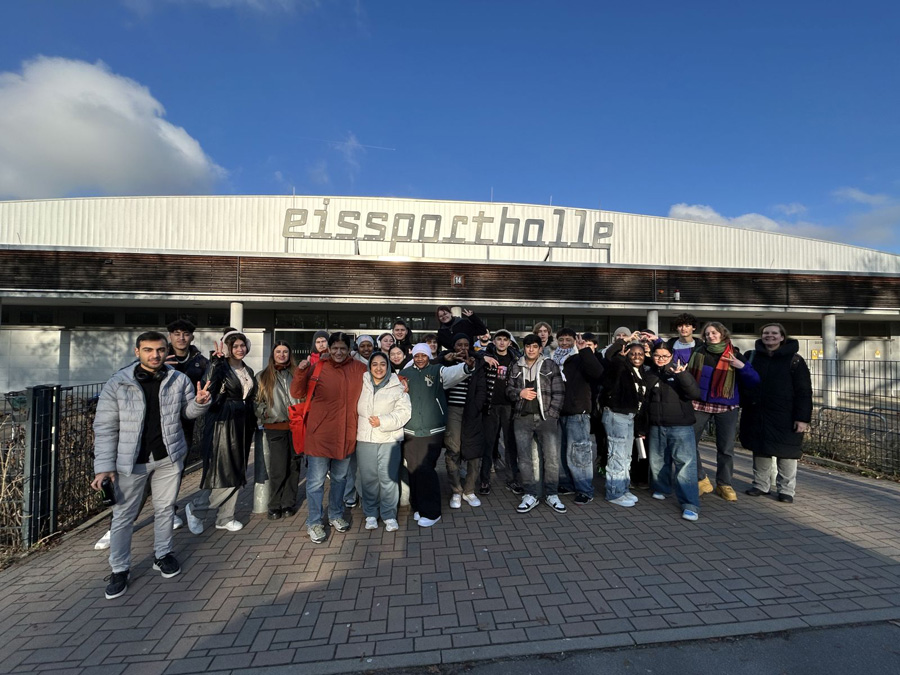 2024 12 eissporthalle 6s